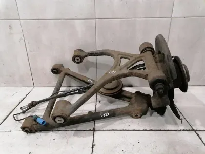 BENTLEY ARNAGE T Right Rear Hub PD111520PA Wheel Bearing Case Rear Right