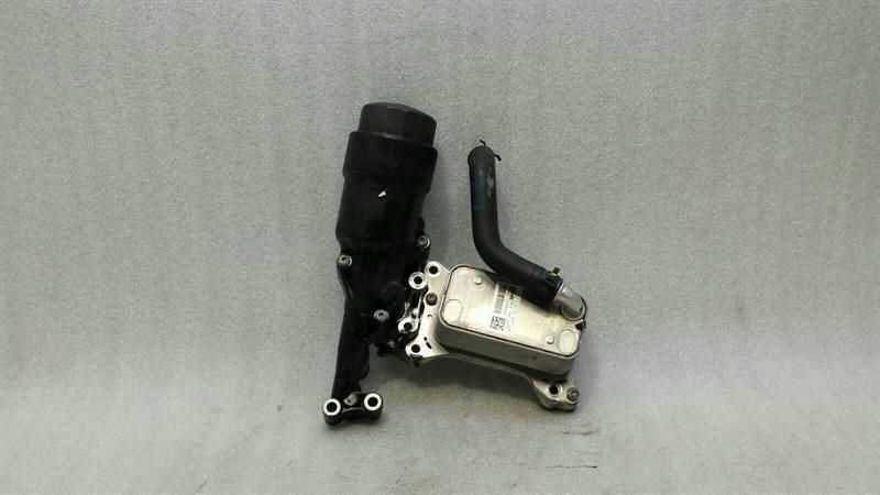 Mercedes CLS W218 oil filter housing A6511801310 oil cooler holder OM651