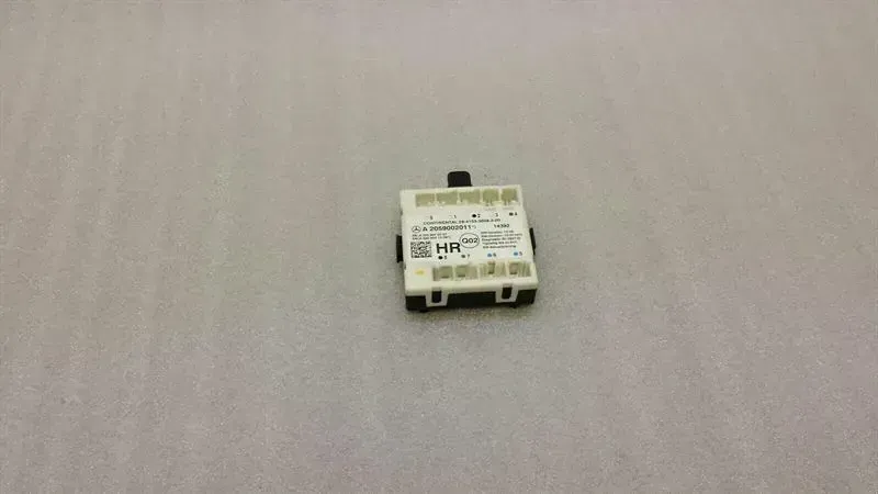 Mercedes C Class W205 RRH Door Module A2059002011 Door Control Unit Rear Right
