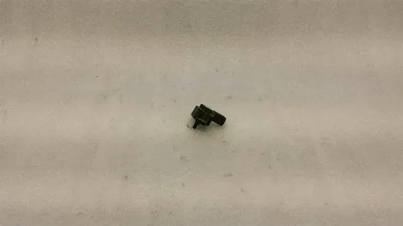 Mercedes C Class W205 Pressure Sensor A0071530028 Intake Hose Intercooler OM651