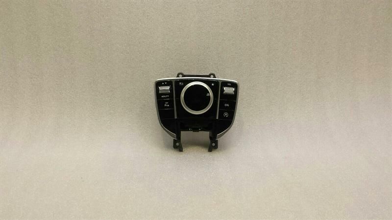 Mercedes C Class W205 Navigation Controller A2059009014 Command Switch PDC