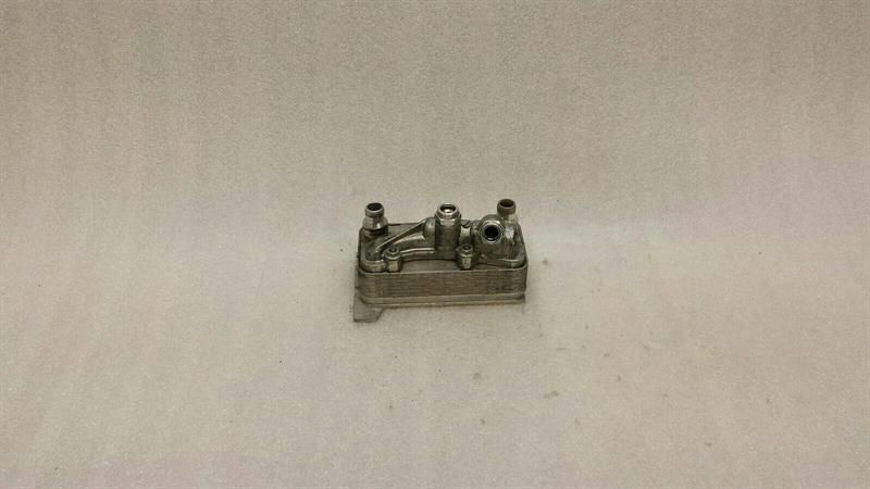 Mercedes C Class W205 Gearbox Oil Cooler A0995002500 Gearbox Oil Cooler OM651