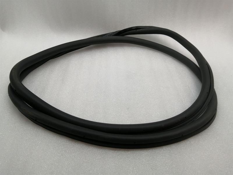 ROLLS ROYCE GHOST SERIES II 2 Door Seal 51727200301 Door Seals FRONT R=L