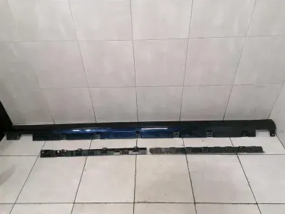 Rolls Royce Ghost Series II 2 Side Skirt 51777199106 RIGHT Side Skirts
