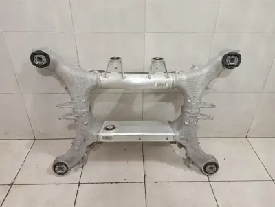 Rolls Royce Wraith RR5 Coupe Subframe Rear 33316855455 Axle Frame Rear Axle