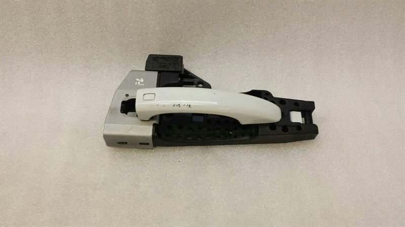 Audi S1 8X A1 RHD Left Door Handle 8T2837885B Right Hand Drive