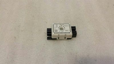 Volkswagen Golf GTD Antenna 5Q0035570 Suppression Filter Antenna Amplifier