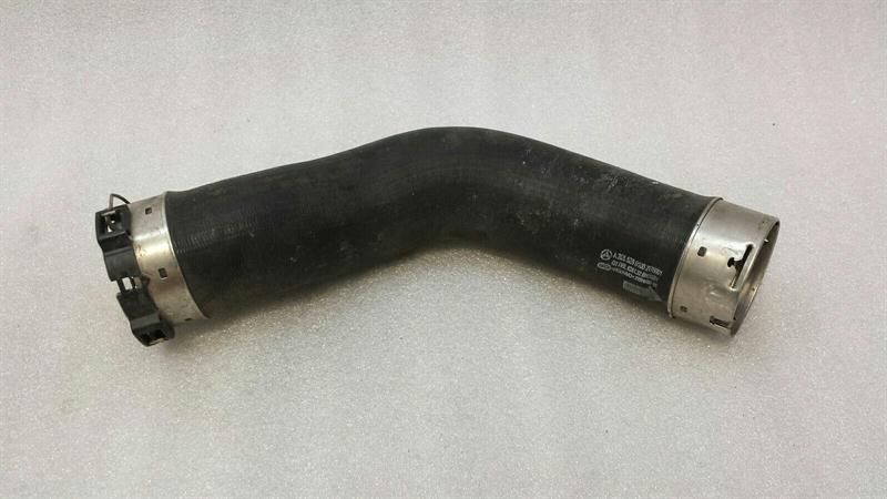 Mercedes C Class W205 Intercooler Pipe A2055280100 Pressure Pipe Intercooler Pipe OM626