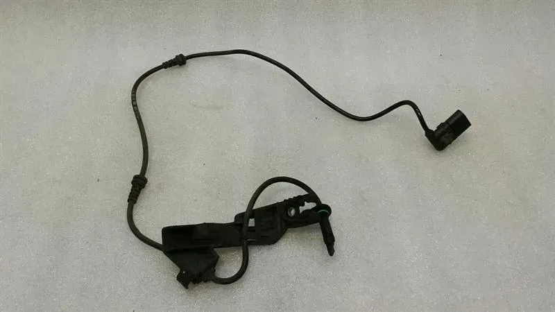 Mercedes C Class W205 FLH A.B.S Sensor A2059058103 ABS Sensor Front Left