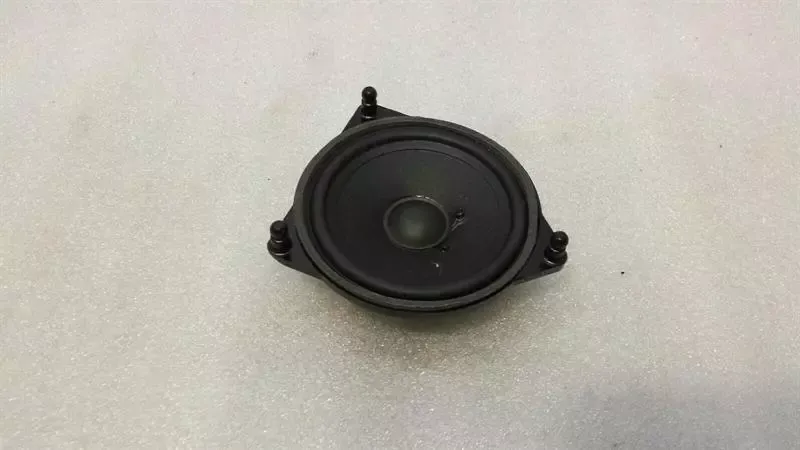Mercedes C Class W205 Speaker A2228200202 Speakers