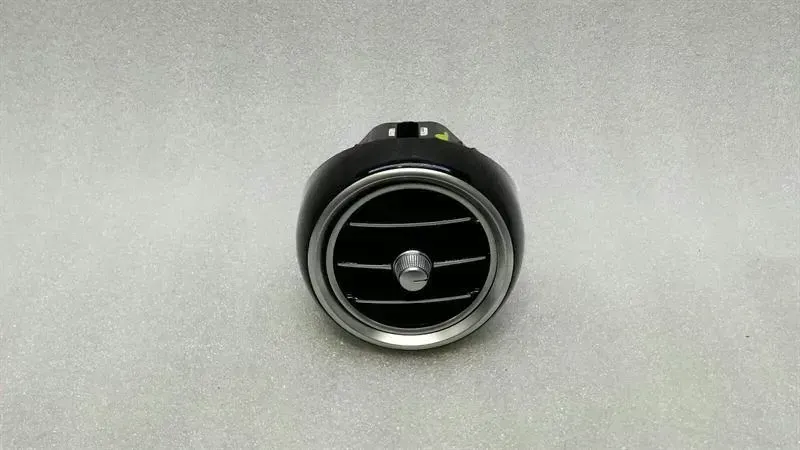 Mercedes C Class W205 RHD Left Air Vent A2058303804 Right Hand Drive