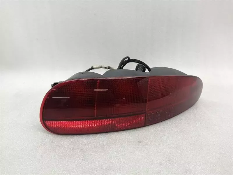 Dodge Viper SRT-10 8.3 Right Rear Light 05030320AB Tail Light Rear Right