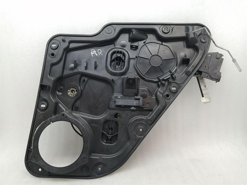 Jeep Grand Cherokee MK4 Right Rear Door Winder 68231068AD Rear Window Regulator