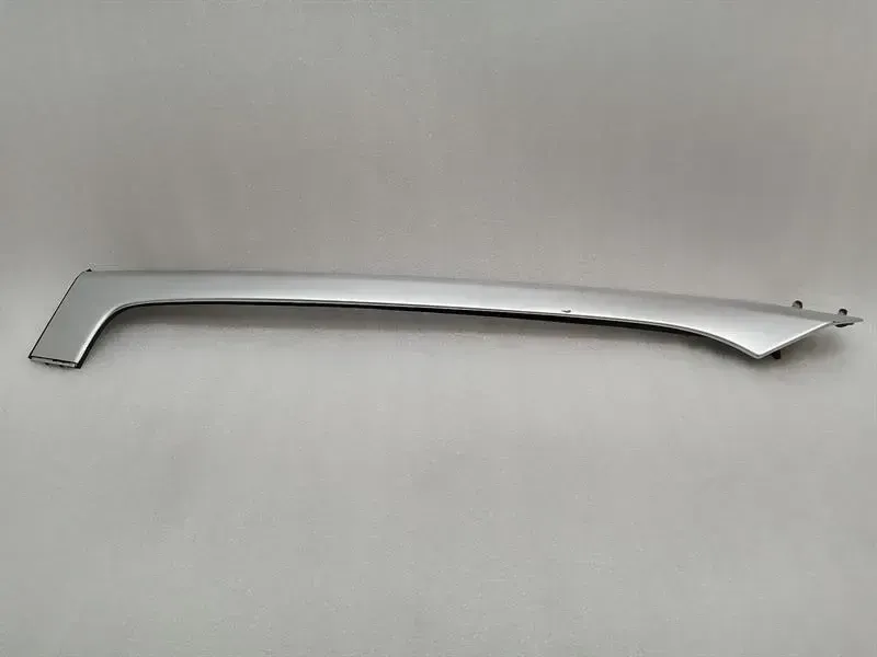 ROLLS ROYCE GHOST 51137226085 LEFT Window Mounting Parts Window Mounting Part