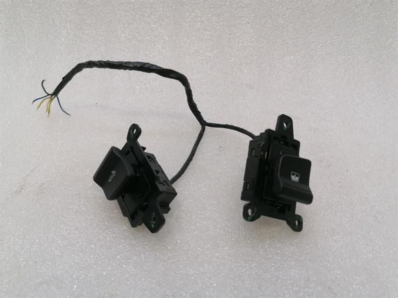 Ferrari 812 GTS Switch 867104 Switch REAR SCREEN LIFTER BUTTON CONVERTIBLE ROOF