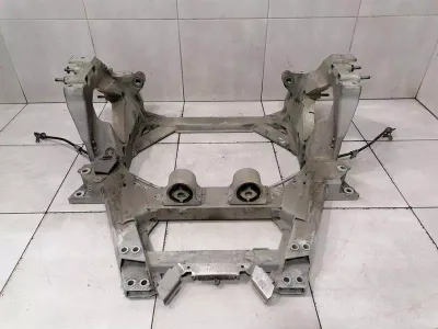 Ferrari F12 Berlinetta F152 Subframe Rear 289375 Axle Frame Rear Axle
