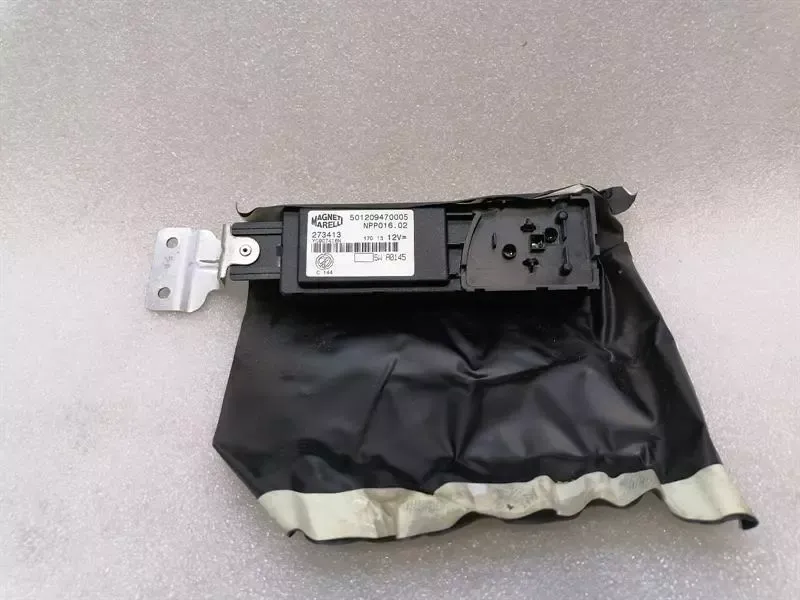 Ferrari F12 Berlinetta F152 left door module 273413 door control unit left