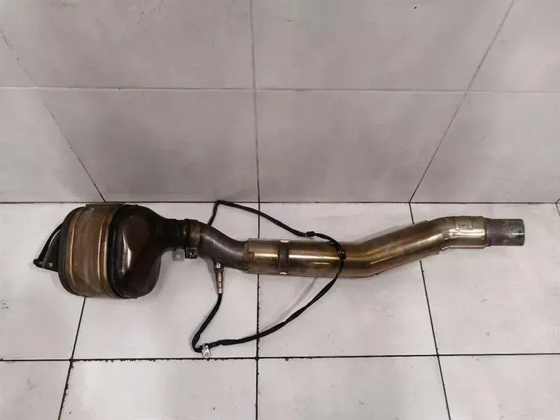 Ferrari FF F151 Catalytic Converter 273319 Catalytic Converter RIGHT RIGHT V12 F151