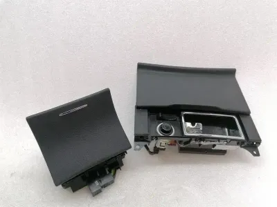 Mercedes S-Class W221 Ashtray Set A2216802550 Ashtray Set