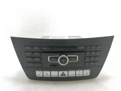 MERCEDES C W204 CD A2049006909 RADIO FACELIFT MOPF HIGH COMAND