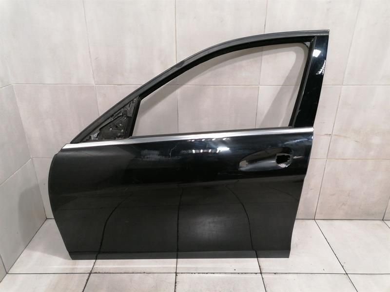 Mercedes C Class W204 Left Front Door A2047200105 Front Door Left