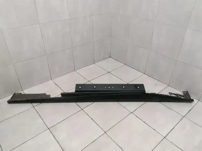 Ferrari GTC4 Lusso F151M side skirt 87669810 left side skirts