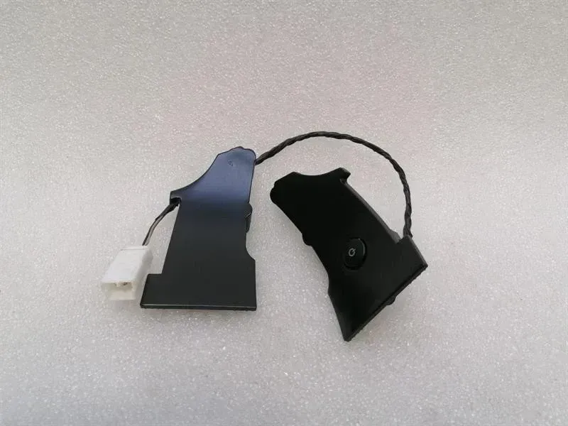 Ferrari GTC4 Lusso F151M Switch 88872700 Switch RHD SET