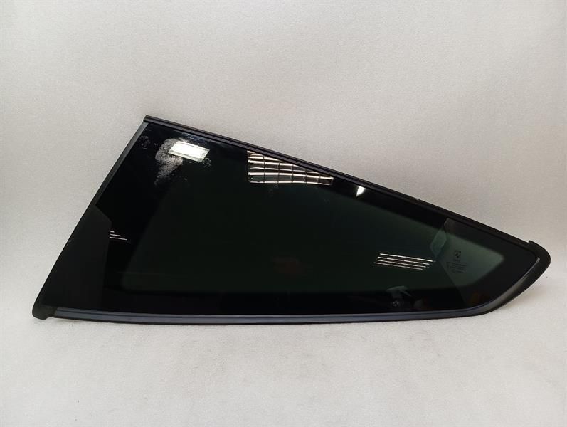 Ferrari FF F151 Left Rear Quarter Glass 84342500 Door Window 1⁄4 Rear Left