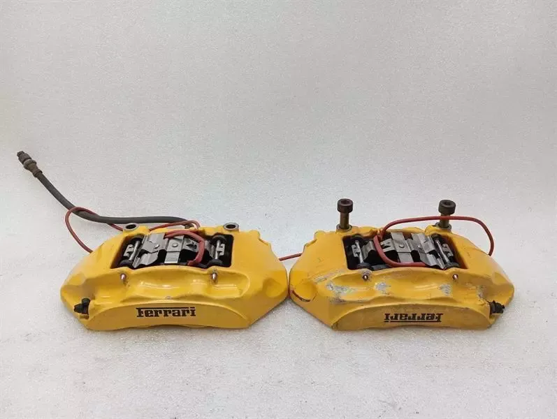 Ferrari FF F151 Rear Brake Caliper Set 267335 Rear Brake Caliper Set YELLOW