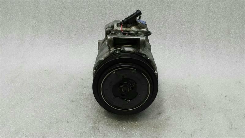 MERCEDES R63 AMG W251 A/C Compressor A0022300611 Air Conditioning Compressor M156