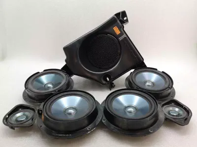 Mercedes ML W164 L7 LOGIC7 Speaker Set A1648203302 Speaker Set L7