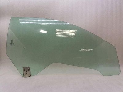 Ferrari F12 Berlinetta F152 FRH Door Glass 84281500 Door Window Front Right