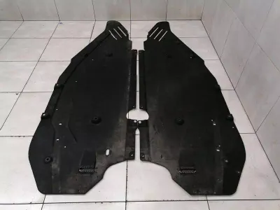 Ferrari 812 Superfast Undertray Set 88084100 Underfloor Trim Set