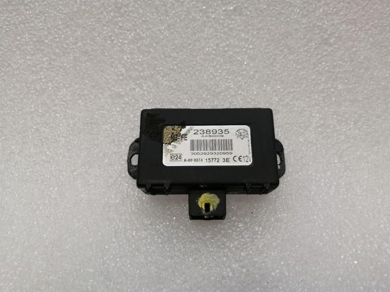 Ferrari F12 BERLINETTA F152 Sensor 238935 Anti Lift Sensor