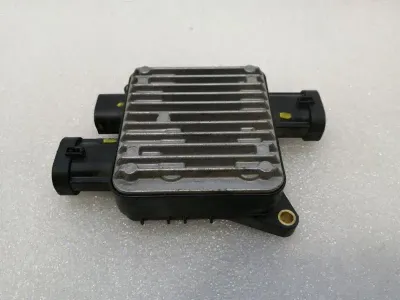 Ferrari F12 Berlinetta F152 fuel pump module 264935 fuel pump control unit