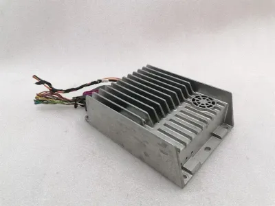 Mercedes C Class W204 Amplifier A2048706690 Amplifier Harman L7 Logic