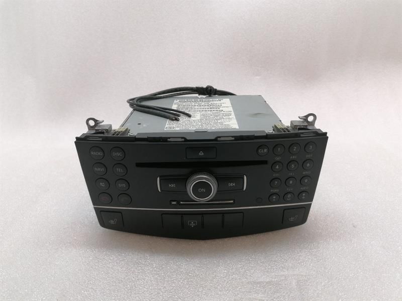 Mercedes C Class W204 CD Player A2048709990 Audio System Controller 08-11 US