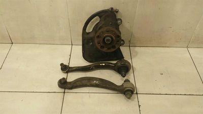 Mercedes C Class W204 C63 AMG Left Front Hub A2043321901 Wheel Bearing Housing Front L