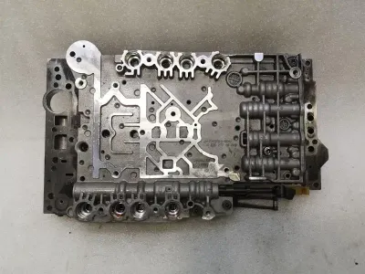 Mercedes C Class W204 A2202701206 Transmission Valve Body 7G Ttronic