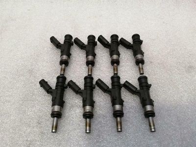 Mercedes C63 AMG M156 W204 Injector Set of 8 A1560780023 Injection Nozzle Set