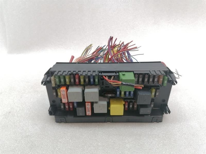 Mercedes C Class W204 Fuse Box A2129003825 Fuse Box SAM
