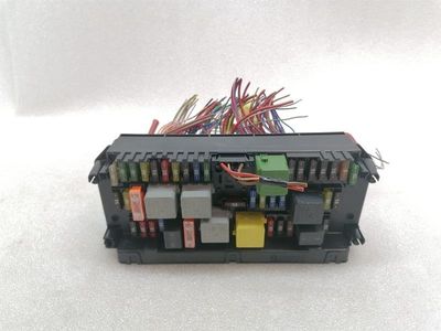Mercedes C Class W204 Fuse Box A2129003825 Fuse Box SAM