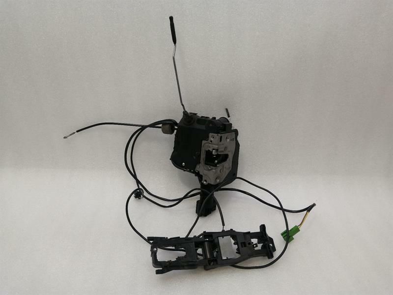 Mercedes CLS W219 FRH Door Lock A2197201035 Front Door Lock RE Keyless Go