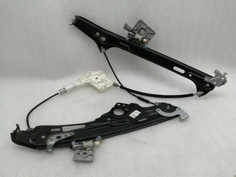Mercedes CLS W219 Left Front Door Winder A2197200946 Window Regulator Front Left