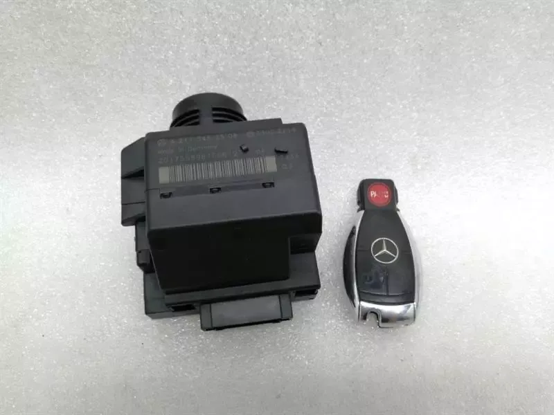 Mercedes CLS W219 Electronic Module A2115452508 Control Unit EZS WITH KEY
