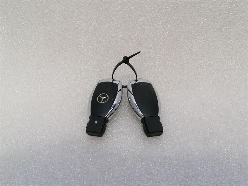 MERCEDES C CLASS W204 KEY SET KEY SET 2 PIECE