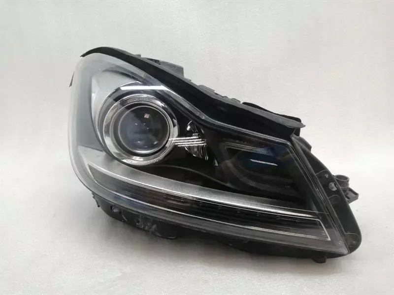 Mercedes C W204 right headlight A2048203839 headlight headlamp right MOPF