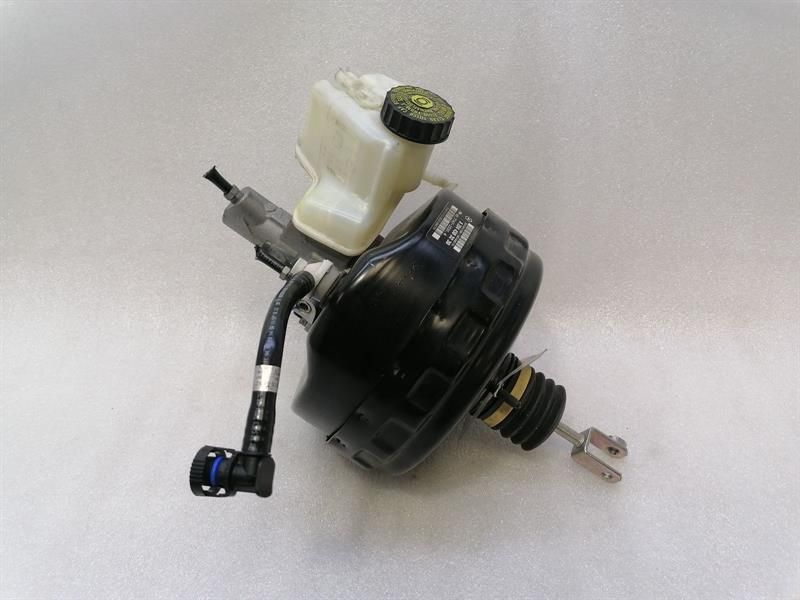 Mercedes C63 AMG M156 W204 Brake Servo A2124300101 RHD RIGHT HANDLE V8 M156