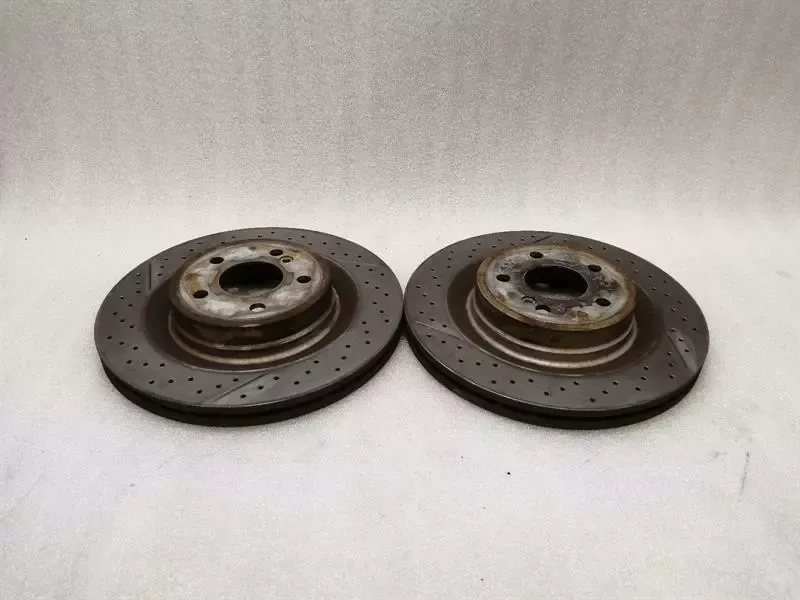 Mercedes C63 AMG M156 W204 rear brake disc a2044230412 brake disc rear