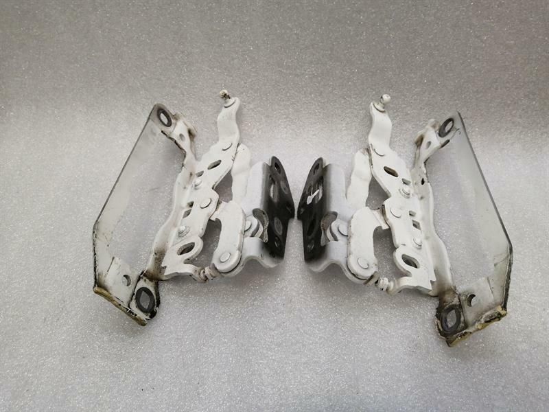 MERCEDES C CLASS W204 BONNET HINGE SET A2048800828 HOOD HINGE SET